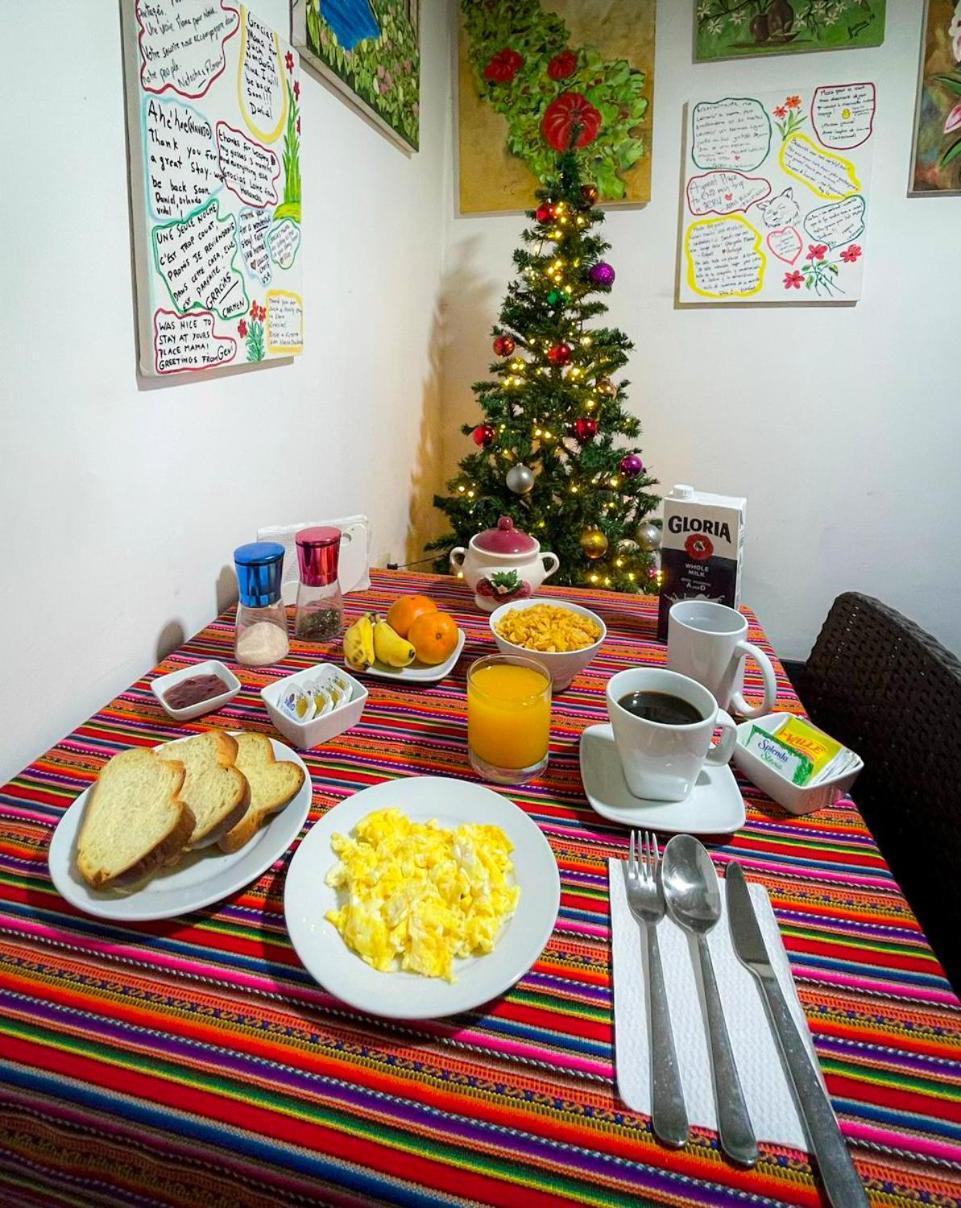 Mama Backpackers Hostel Лима Екстериор снимка